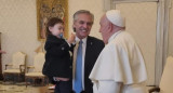 El papa Francisco junto a Alberto Fernández y su hijo en Roma. Foto: Instagram/ @alferdezok.