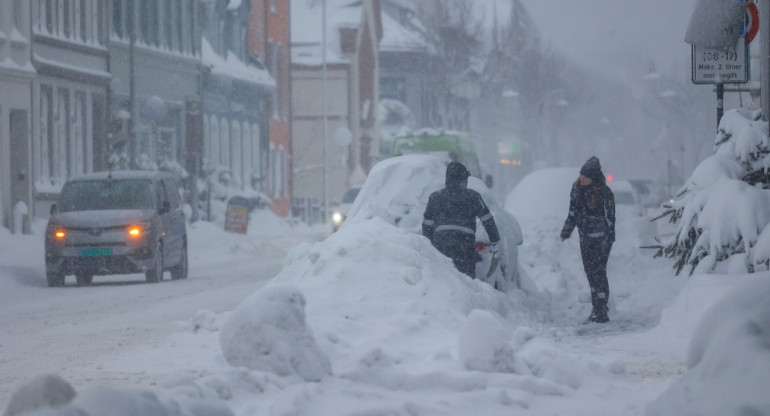 Ola polar en Noruega. Foto: Reuters