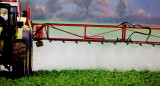 Uso de pesticidas. Foto: EFE