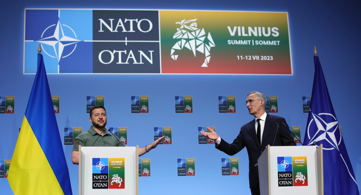 Zelenski y Jens Stoltenberg, OTAN. Foto: EFE