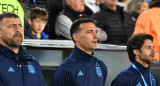 Lionel Scaloni junto a su cuerpo técnico de la Selección Argentina. Foto: NA.