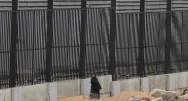 Egipto "blinda" su frontera ante la llegada de palestinos. Foto: Reuters