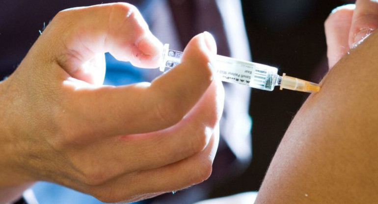Vacuna contra el sarampión. Foto: Reuters.