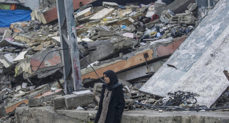 Destrucciones en Gaza por bombardeos israelíes. Foto: EFE.