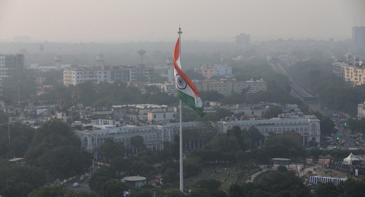Bangladesh, Pakistán y la India, los países con el aire más contaminado en 2023. Foto: EFE.