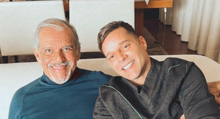Ricky Martin junto a su padre Enrique. Foto: Instagram @ricky_martin.