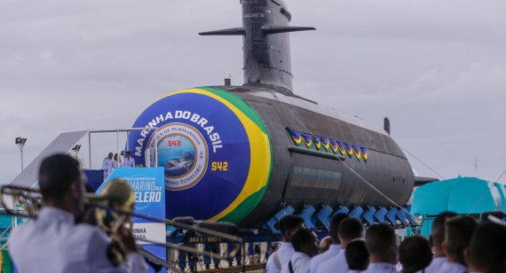 Evento del lanzamiento del nuevo submarino de Brasil. Foto: EFE.
