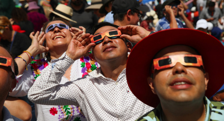 Eclipse solar total en Mazatlán, México. Foto: Reuters.