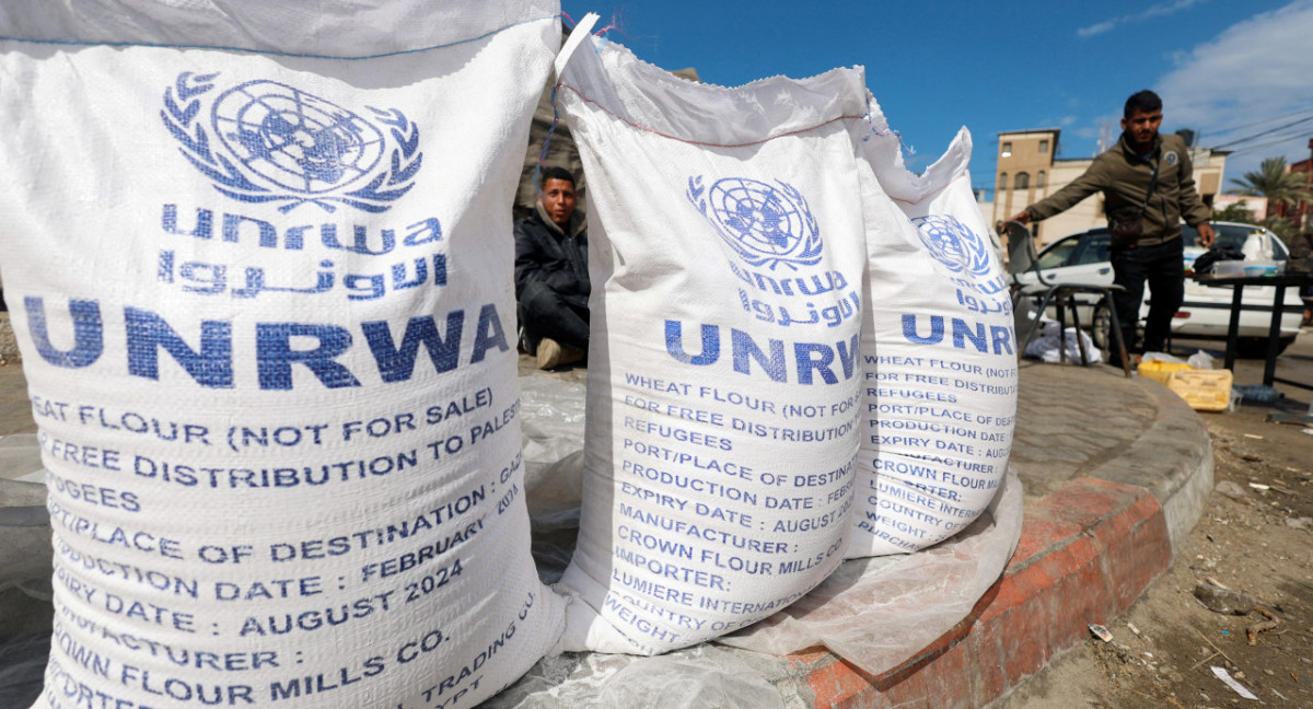Asistencia humanitaria de la UNRWA en Gaza. Foto: Reuters.