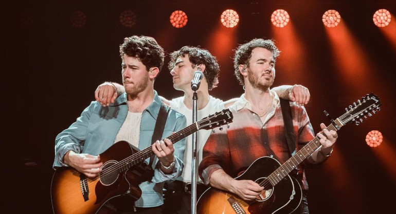 Jonas Brothers en su último recital en Colombia - instagram oficial: @jonasbrothers