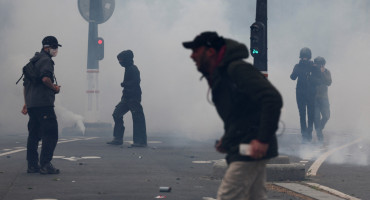 Protestas en Francia por el Día del Trabajador. Foto: Reuters.