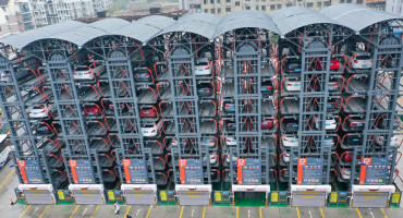 Estacionamiento vertical en China. Foto: X.