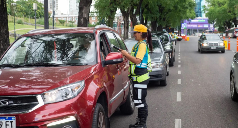 Control de tránsito; multas. Foto: Gobierno de la Ciudad