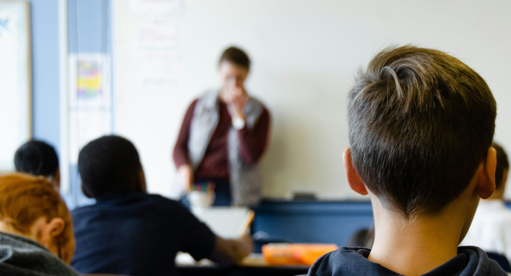 Educación, escuela, alumno. Foto: Unsplash.