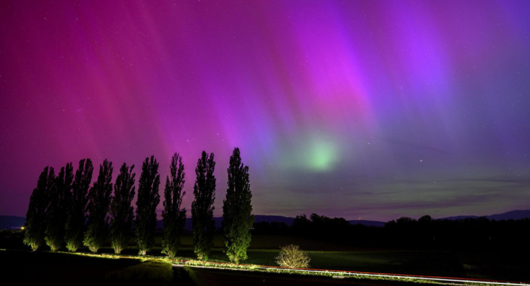 Aurora boreal; Suiza. Foto: EFE.