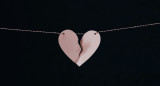 Corazón, corazón roto, relación tóxica. Foto Unsplash.