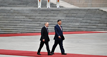 Vladimir Putin y Xi Jinping. Foto: EFE.