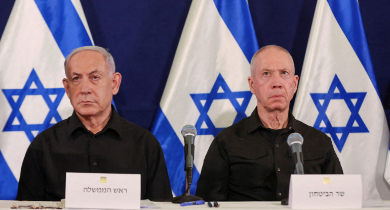 Benjamín Netanyahu y Yoav Gallant. Foto: Reuters.