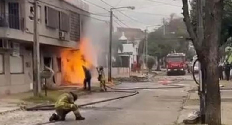 Explosión e incendio en San Martín. Foto: captura.