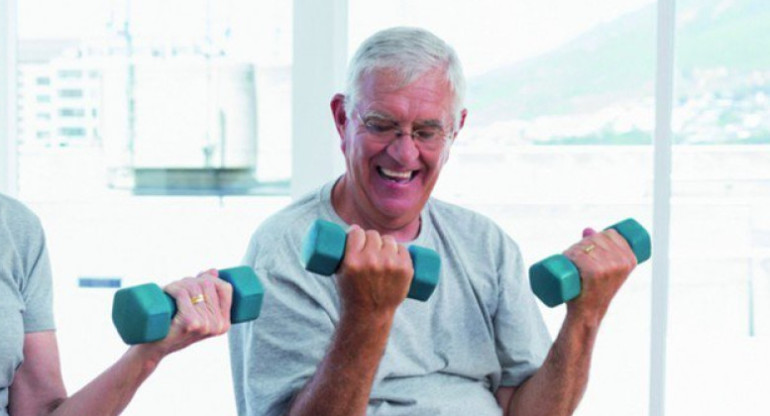 Ancianos, longevidad, hábitos saludables. Foto: X