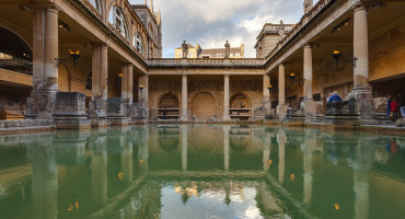 Aguas termales de Bath. Foto: Wikipedia/ Diego Delso.