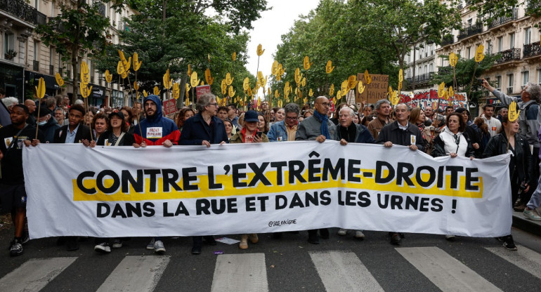 Manifestaciones en Francia contra la extrema derecha. Foto: Reuters.