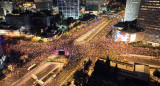 Manifestaciones en Tel Aviv contra Benjamín Nentanyahu. Foto: Reuters.