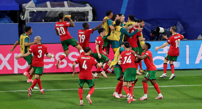 Gran victoria de Portugal en la primera jornada del grupo F. Foto: Reuters.