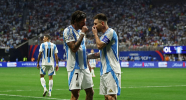 Rodrigo De Paul y Lionel Messi; Selección Argentina vs. Canadá; Copa América 2024. Foto: Reuters.