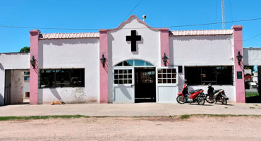 Personas entran a un cementerio de Chaco para tener relaciones. Foto: gentileza www.diariochaco.com.