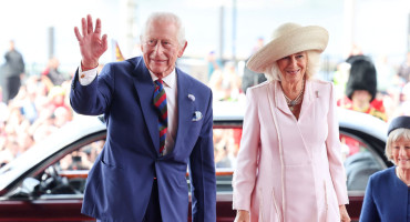 El rey Carlos y la reina Camila de Gran Bretaña. Foto: Reuters.