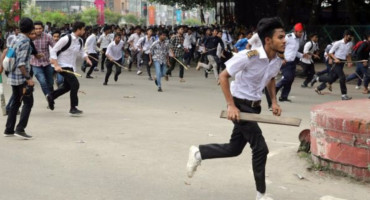 Protestas en Bangladesh. Foto: X.