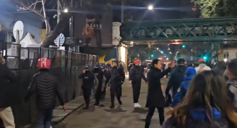 Disturbios en la Embajada de Venezuela en Buenos Aires. Foto: captura.