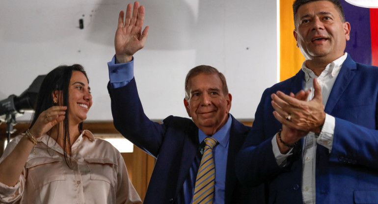 Freddy Superlano y Edmundo González Urrutia. Foto: Reuters.