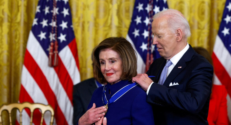 Joe Biden y Nancy Pelosi. Foto: Reuters