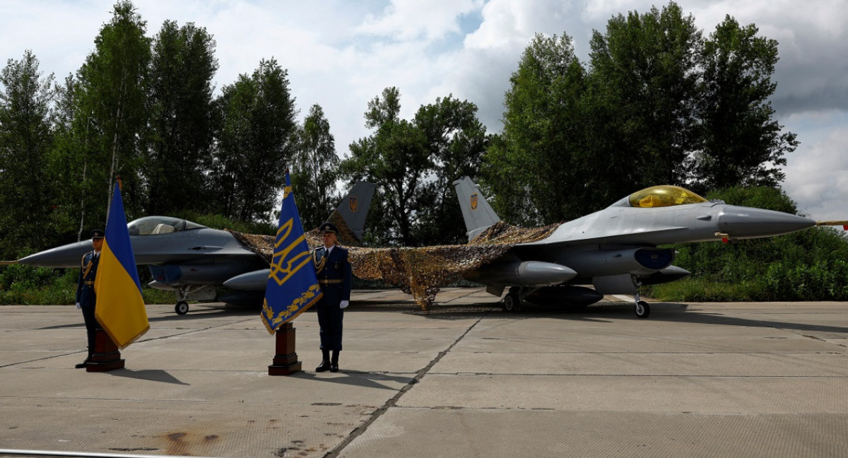 Los aviones F-16 que recibió Ucrania. Foto: Reuters.