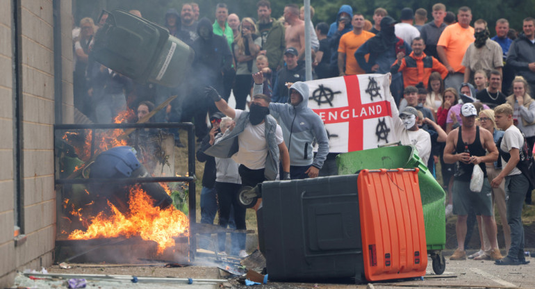 Protestas en el Reino Unido. Foto: Reuters.