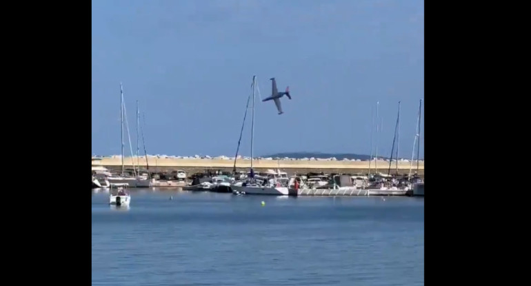 Accidente de un avión en Francia que cayó al mar Mediterráneo. Foto: Captura de video.