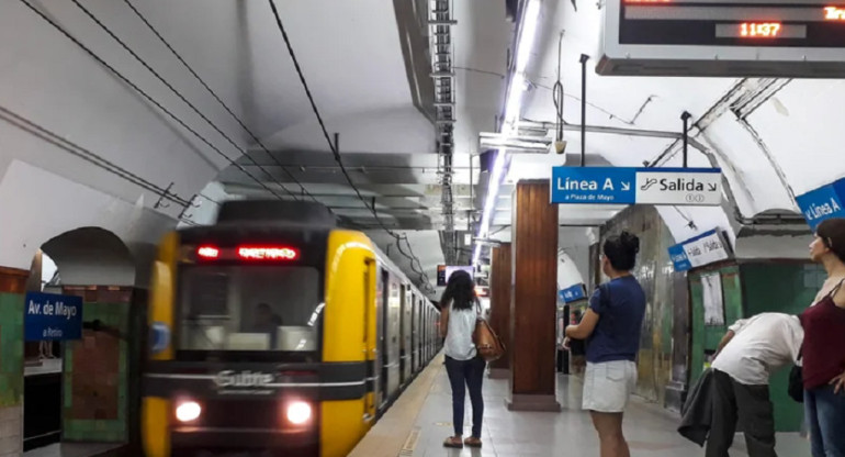 Línea A de Subte, transporte público. Foto: NA