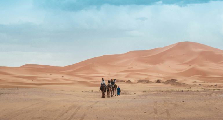 Se esperan lluvias "insólitas" en el desierto del Sáhara. Foto: Unsplash.