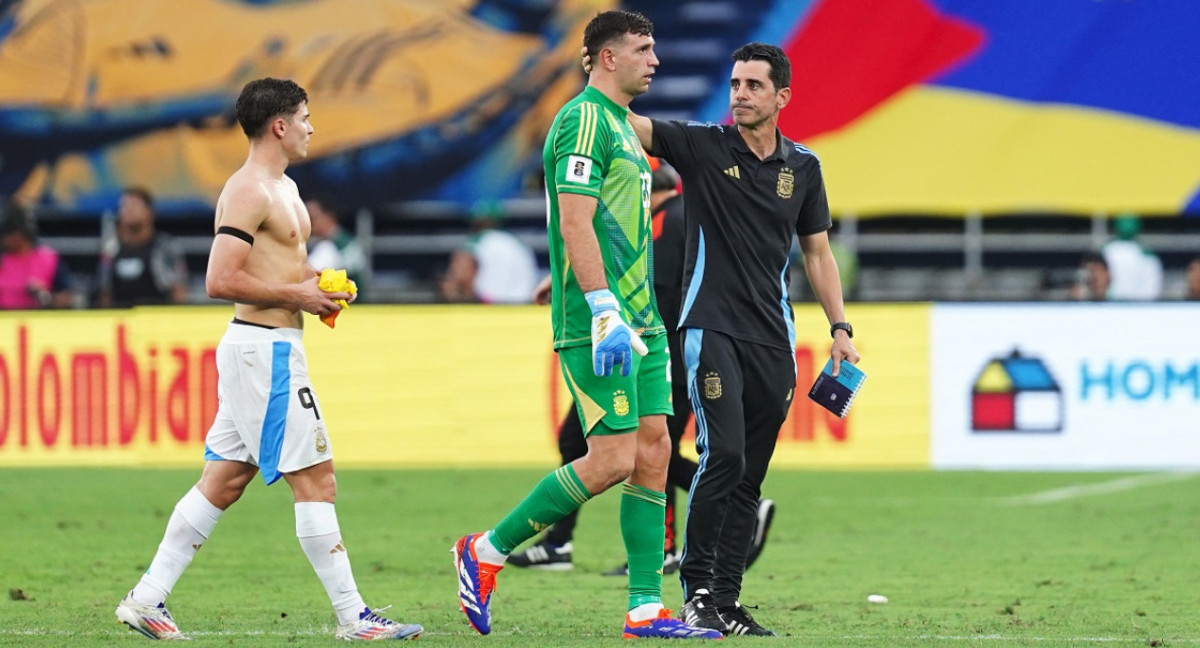 Emiliano "Dibu" Martínez tras la derrota ante Colombia. Foto: X @TyCSports.