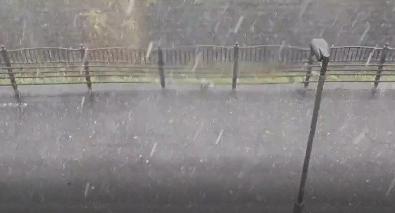 Las lluvias en Japón ya mataron a seis personas. Foto: Captura de video.