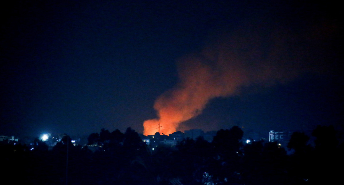 Bombardeo de Israel sobre Beirut, capital del Líbano. Foto: Reuters