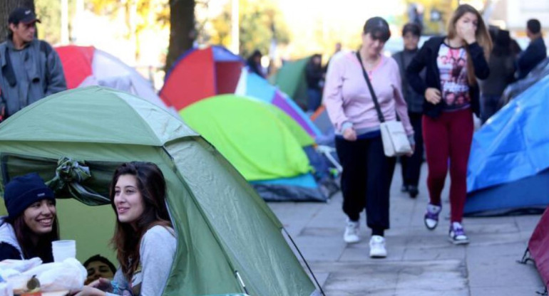 Acampes en Velez. Foto: X