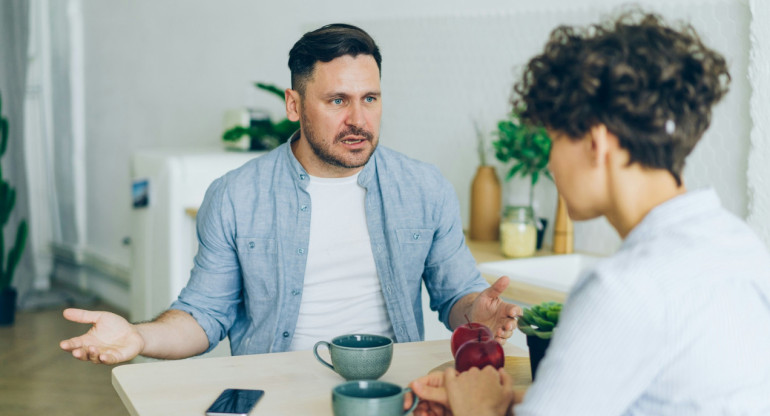 Enojo, pelea, pareja. Foto Unsplash,