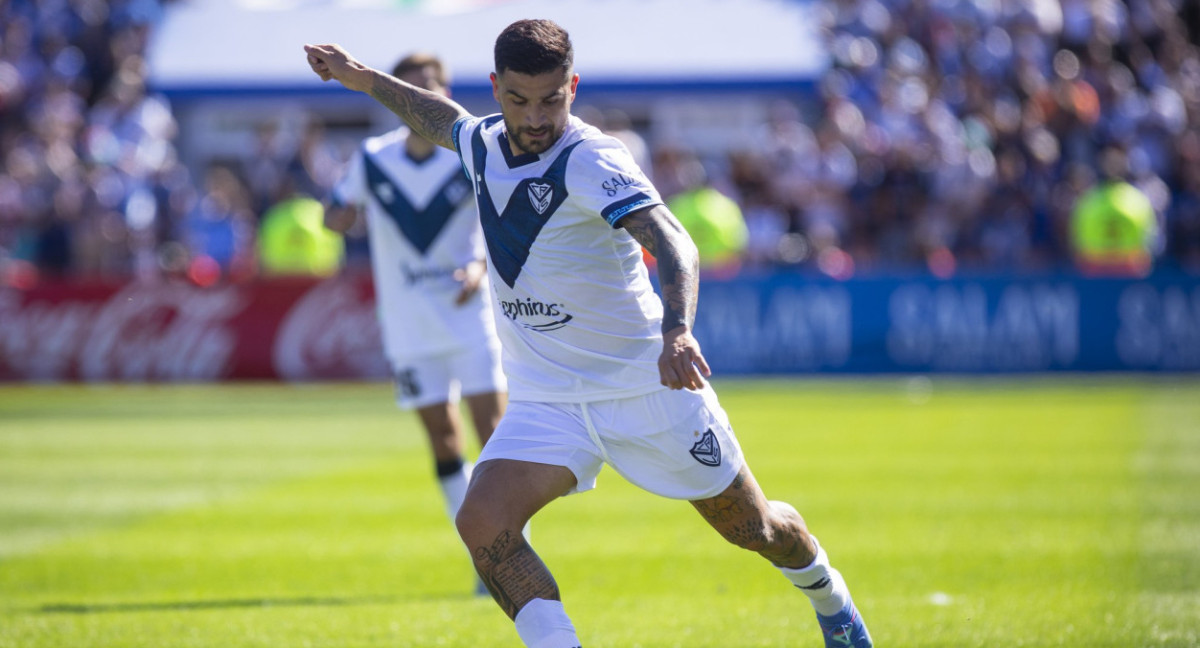 Vélez le ganó a Racing. Foto: X @Velez