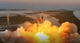 El momento del despegue en la quinta prueba con éxito del lanzamiento de Starship de SpaceX. Foto: Captura de video.