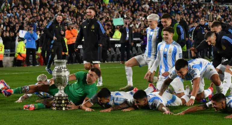 Argentina se mantiene como líder del Ranking FIFA. Foto: NA.