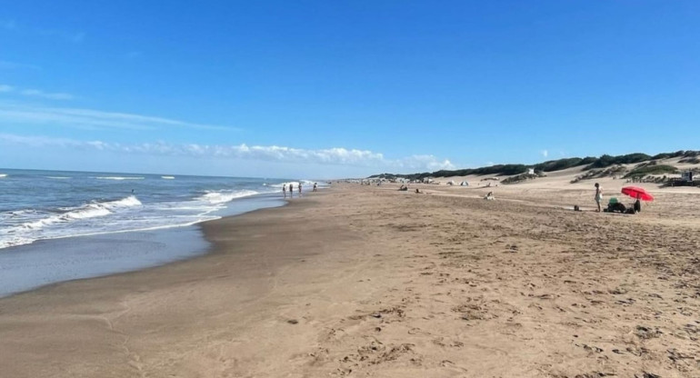 Mar de las Pampas, Costa Atlántica. Foto: Instagram / mardelaspampas.