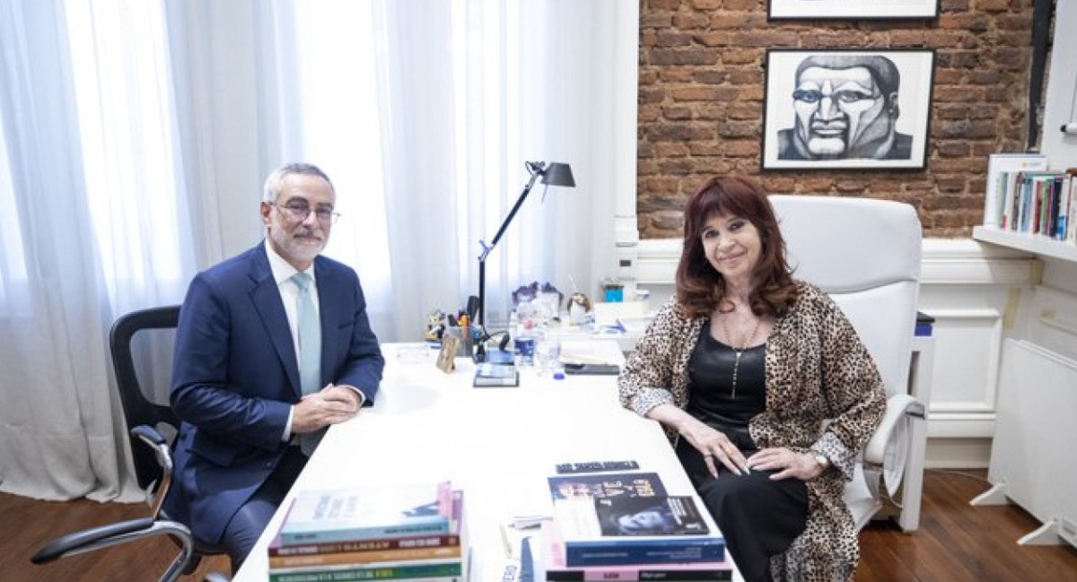 Cristina Fernández y Julio Glinternick Bitelli. Foto: X @CFKArgentina